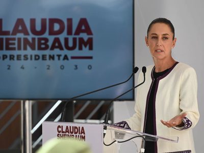 Sheinbaum enviará a Segob iniciativas sobre becas y apoyos a mujeres de 60 a 64 años