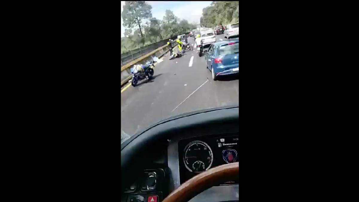 Imagen después del accidente en la México-Cuernavaca