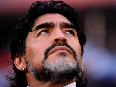 En medio de la conmoción, la familia de Maradona autoriza la investigación sobre su deceso