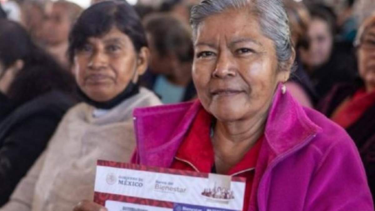 Adultos mayores pueden revisar su tarjeta del Bienestar sin acudir al banco mediante la app oficial.