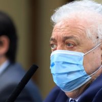 Gritos e insultos: el deplorable final de González García en el Gobierno