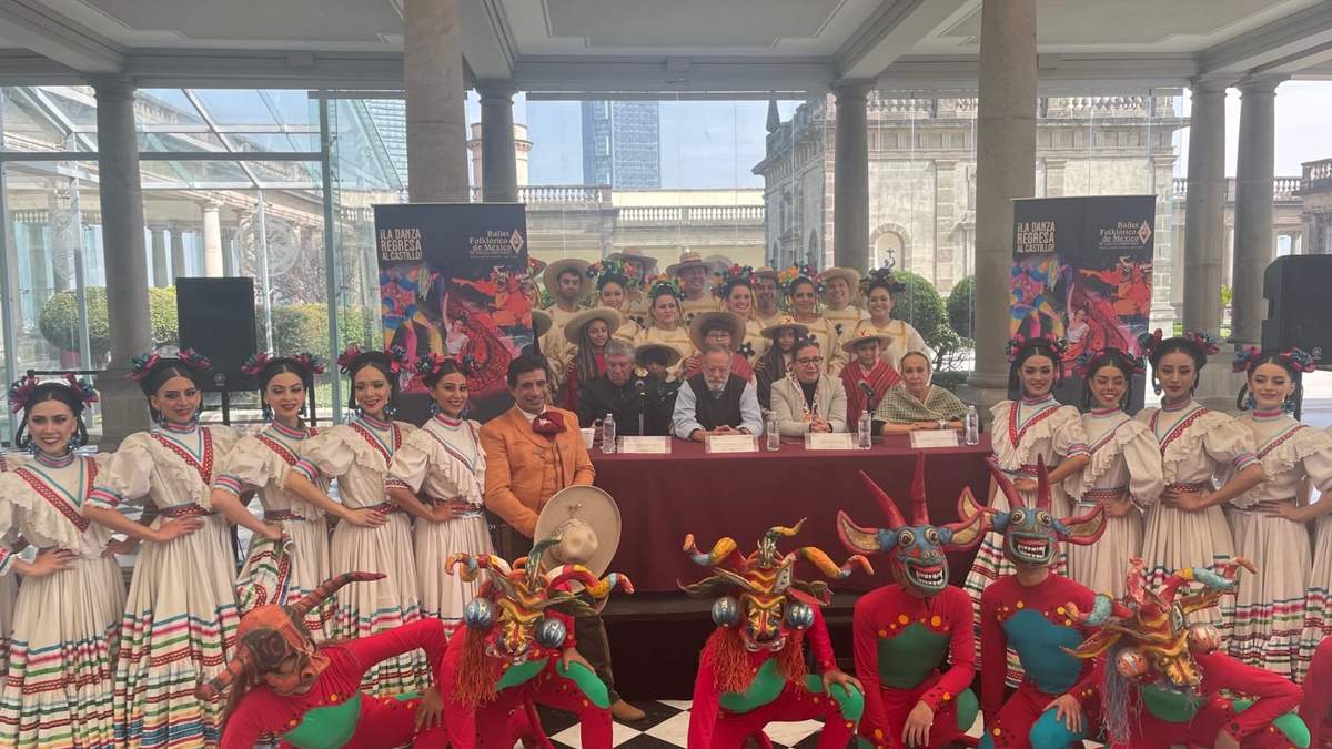 Conferencia del Ballet Folklórico de México de Amalia Hernández