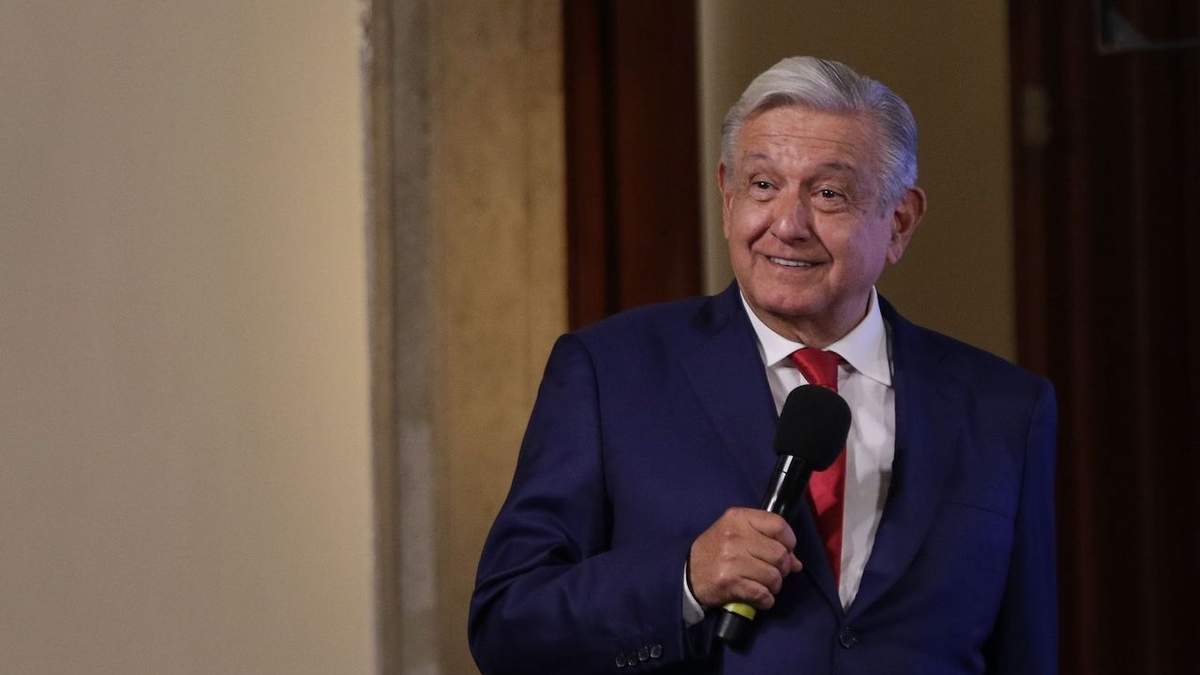 El presidente en su conferencia