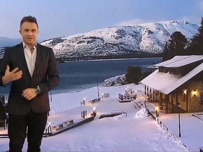 Villa Pehuenia se mostró al país en “vivo” con una importante nevada