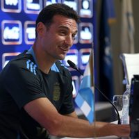No deja de sorprender a Scaloni: la figura de la Selección Argentina que recibiría una distinción