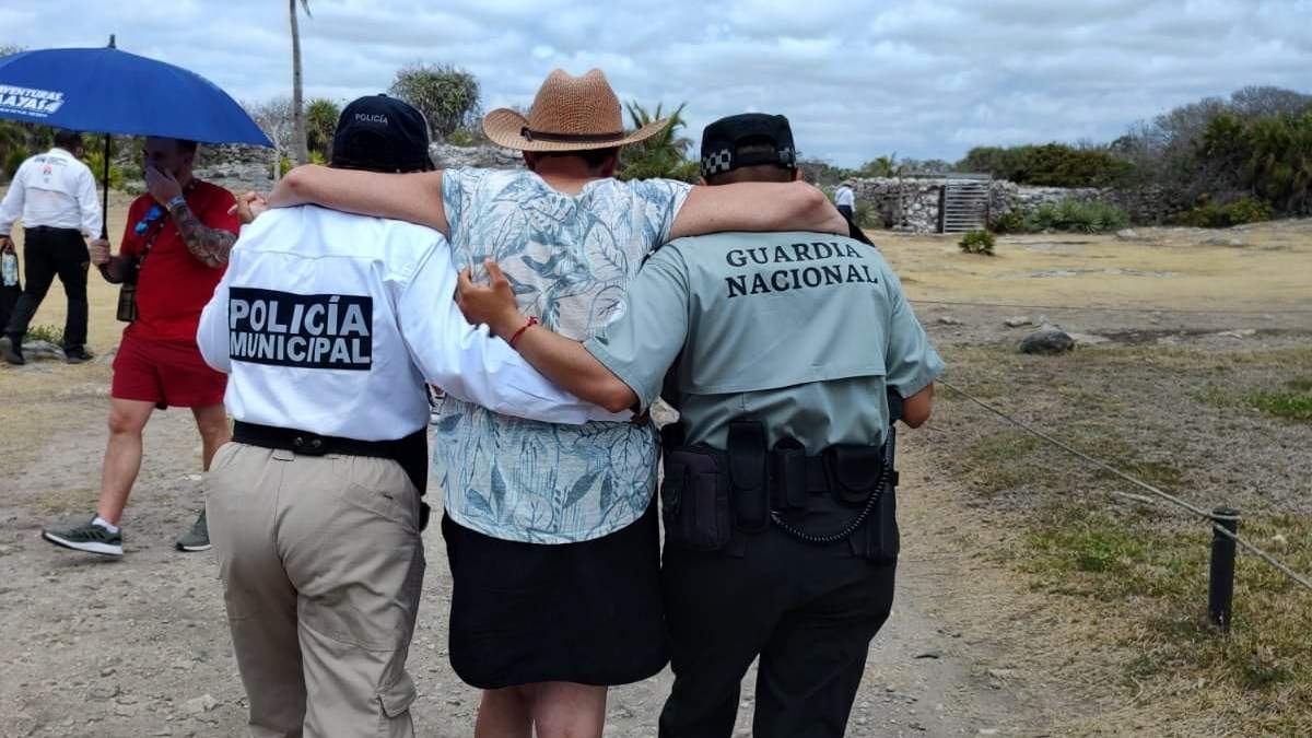 La Guardia Nacional ayuda a extranjera en Tulum