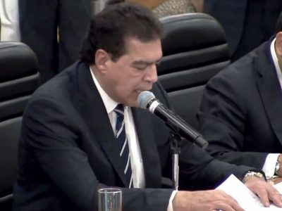 Líder sindical del Poder Judicial negocia leyes secundarias con el oficialismo