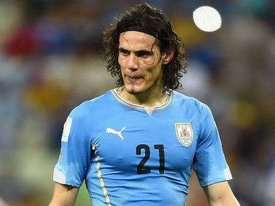 Edinson Cavani se acerca al Atlético Madrid