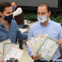 Marko Cortés llama a AMLO a sacar las manos del proceso electoral