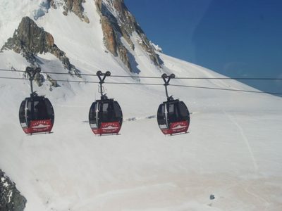 Muere durante salto un bicampeón del mundo de vuelo libre por no abrirse su paracaídas