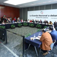 Morena promete concesiones en aras de aprobar la Guardia Nacional