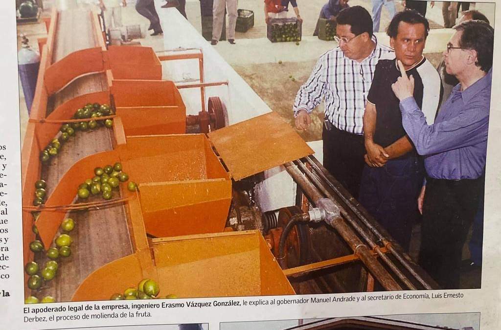 Aunque Eric Cisneros, secretario del Gobierno de Veracruz, dice que Erasmo Vázquez no es empresario ni tiene huertas de limón, hace 20 años la prensa daba cuenta de que desde ese entonces, no tan solo era un importante productor de limón, sino que contaba con una planta de procesamiento de cítricos en Cárdenas, Tabasco