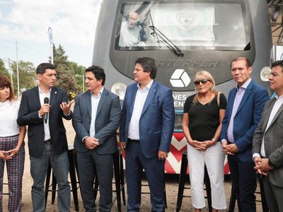 Koopmann insistió en la necesidad de reactivar el tren a Zapala