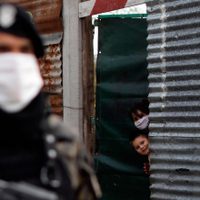 Berni negó que el Gobierno esté encerrando las villas por la expansión del coronavirus