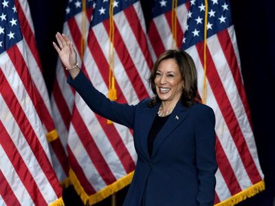 Harris ha recaudado 200 millones desde que Biden dejó la contienda presidencial