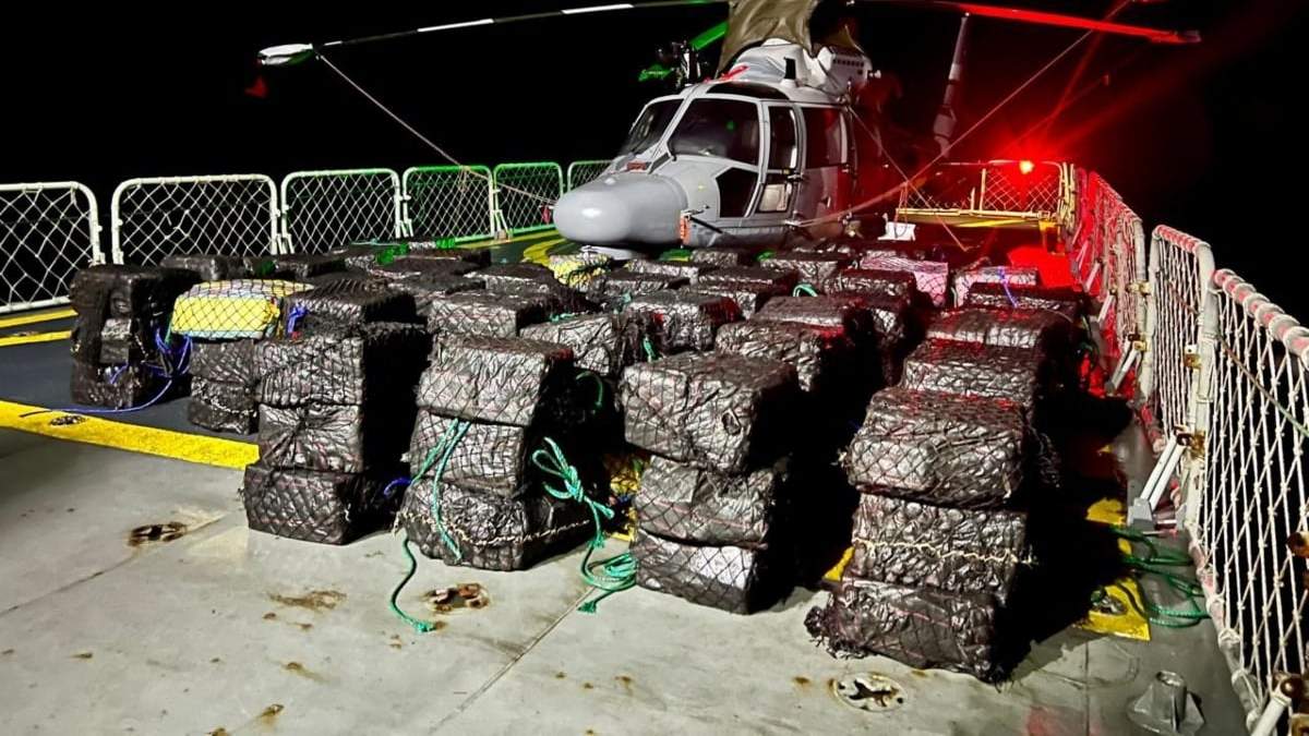 En octubre pasado la Semar realizó un operativo en las costas de Michoacán, en el que fueron asegurados diversos paquetes con droga