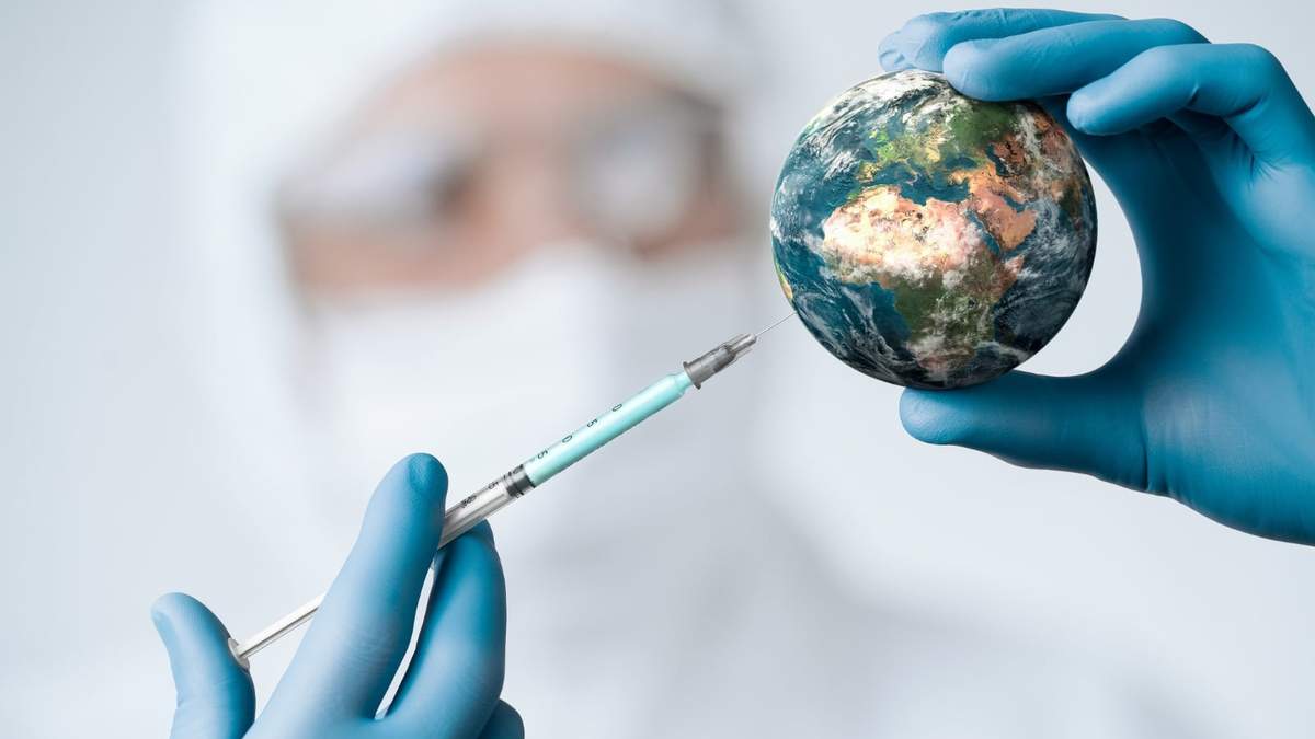La OMS busca garantizar el acceso global a las vacunas contra el coronavirus. Fuente: (Twitter)