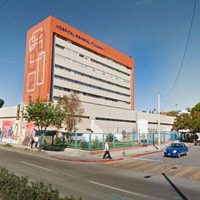 La enfermera que se mudó a una camioneta para proteger a su familia del covid-19