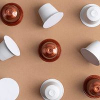 No tires las cápsulas de café vacías, transformalas en esta idea maravillosa para completar tu set de velas