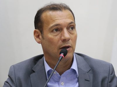 Omar Gutiérrez decretó la emergencia hídrica productiva por 180 días