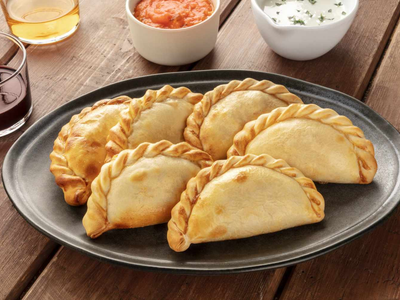 Fácil, ricas y rendidoras: la receta de las mejores empanadas de humita