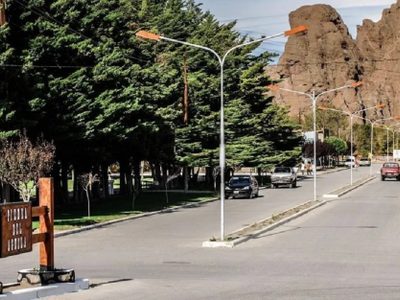 Encontraron muerta a una mujer en Piedra del Águila y a su auto abandonado en Buenos Aires