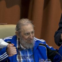 Fidel Castro llama a correligionarios a proseguir su legado en Cuba