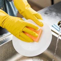 Detergente casero para los platos: cuidá tu bolsillo y manos con 2 ingredientes que tenés en casa