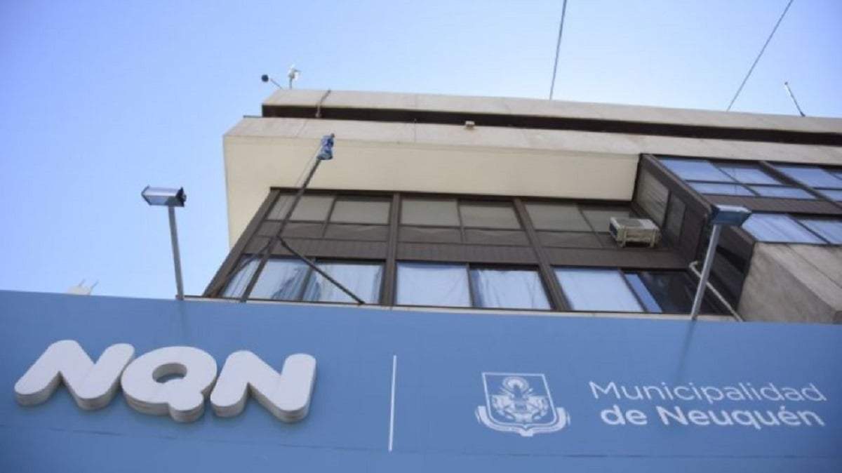 Municipio de Neuquén con asueto. Fuente: (Facebook)