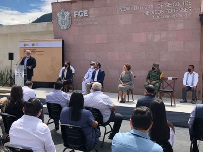 La mitad de los desaparecidos podrían estar en Semefo o fosas comunes: Encinas