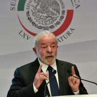 Los medios estaban en contra, pero nunca los perseguí, dice Lula da Silva en el Senado