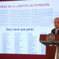 "Corporativo conservador", en lugar de ofenderse deberían ofrecer disculpas: AMLO a críticos