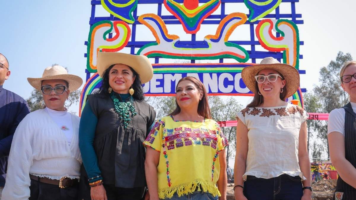 La jefa de Gobierno, Clara Brugada en el embarcadero de Cuemanco, Xochimilco