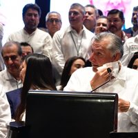 Adán Augusto rechaza financiamiento de Morena para su campaña; pide destinarlo a dos comunidades
