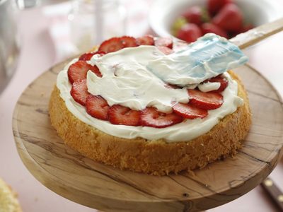 Torta matera de frutillas: la receta perfecta si tenés invitados sorpresa a la hora de la merienda