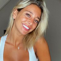 Ganó el round: Sol Pérez deslumbró con un jugado look, tras su tenso cruce con Romina Malaspina