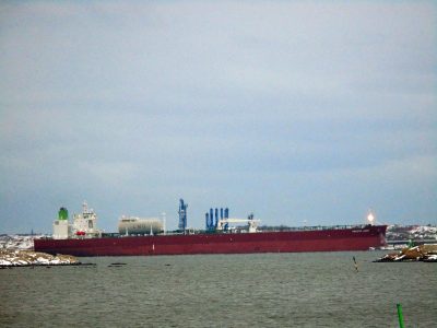 Así es el buque a GNL que transporta crudo de Vaca Muerta hacia China