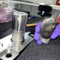 NASA confirma que objeto que perforó el techo de una casa en Florida provino de la Estación Espacial