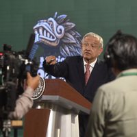Ancira prestaba avión y pagaba viáticos a Rubén Moreira y Manlio Fabio: AMLO