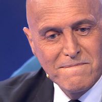 La llamada de la novia de Kiko Matamoros lo dejó al borde del llanto tras el revés de Makoke