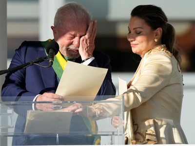 Lula revoca varias medidas de Bolsonaro en el primer día en la Presidencia de Brasil
