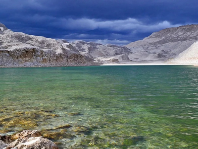Descubrí La Yesera del Tromen: un paisaje lunar cargado de energía