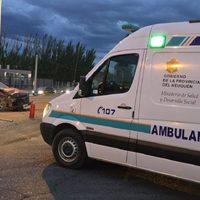 Cinco personas heridas tras un violento choque en un cruce de la Ruta 7 en Neuquén