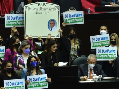 Secretario de Salud admite desabasto en medicinas oncológicas durante 2020