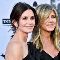 El video de Jennifer Aniston y Courteney Cox que todos deberían ver en plena crisis sanitaria