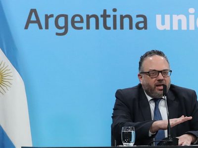Un ministro de Fernández culpó a Vincentín por "perjudicar la agroindustria"