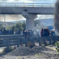 Habitantes de Palmar de Bravo denuncian fraude electoral y bloquean la autopista Puebla-Córdoba