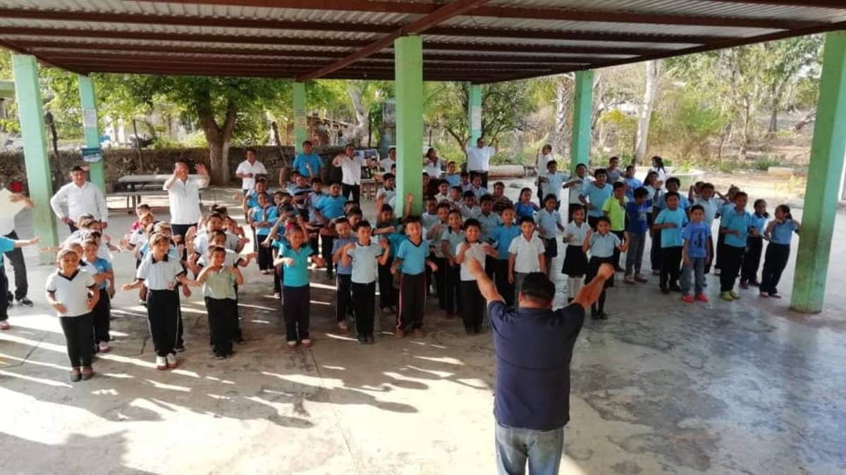 Una escuela en la localidad de Bethania, Campeche