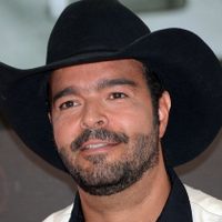 Pablo Montero se muestra devastado tras la pérdida de un ser querido por coronavirus