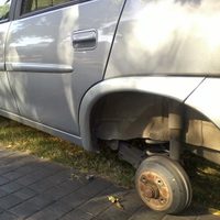 Infraganti: así captaron a unos robarruedas expertos y muy veloces